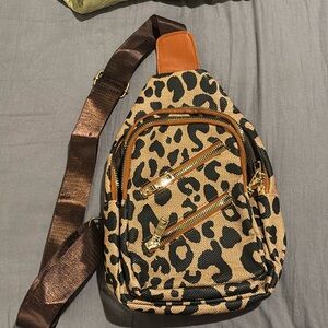 Cheetah slingbag